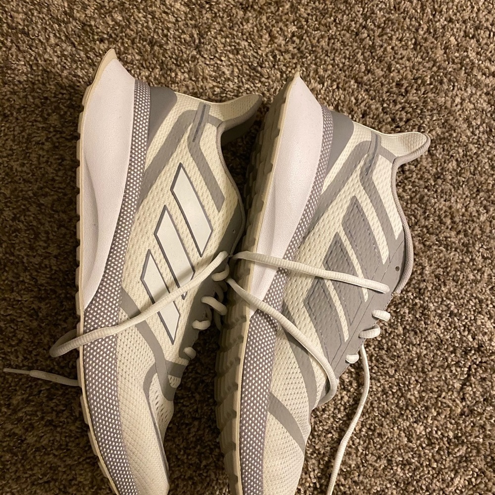 Adidas shoes - Picture 2 of 5